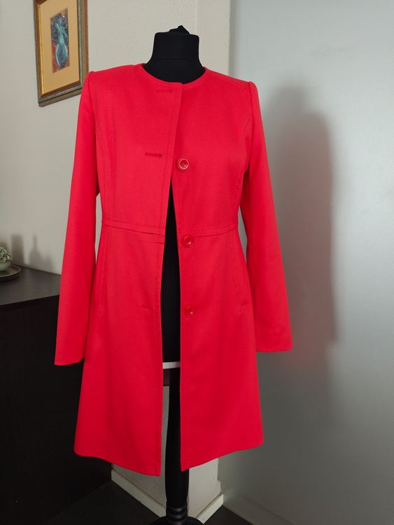 Roter Damen Mantel, elegant für den Frühling, (Gebraucht) in
