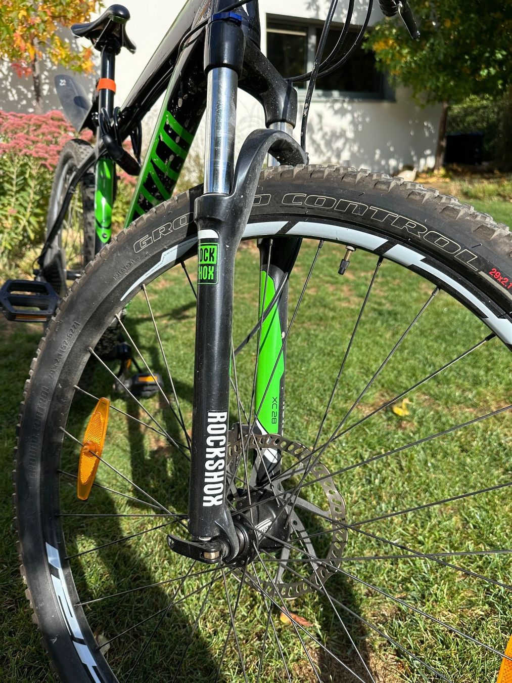 Specialized Velos: Mountainbike Specialized grün – Gebraucht aus Buchs ZH von billi993 4