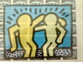 Keith Haring Briefmarken-Collage gerahmt, Original Unikat!