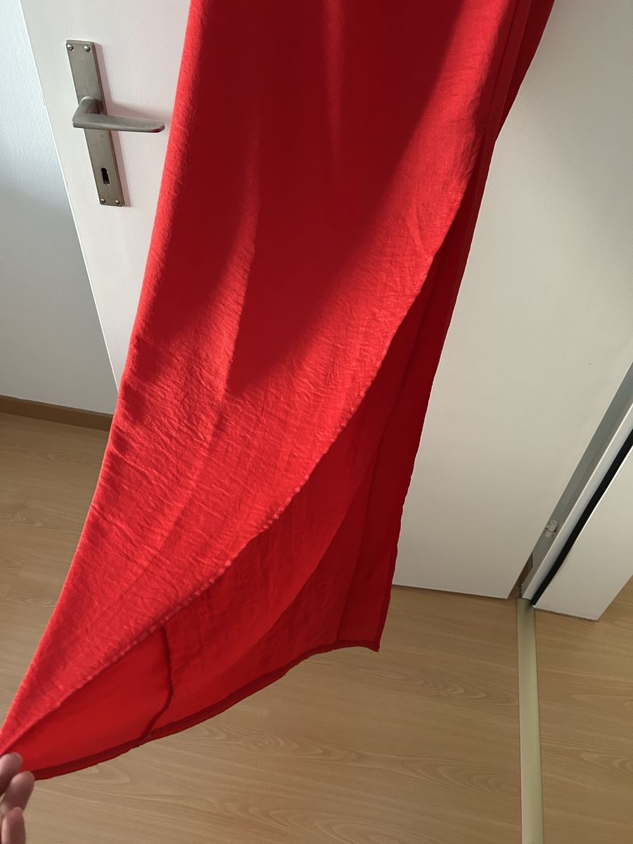 Vestiti: Edles Satin Maxikleid/Abendkleid, rot, Grösse S, neu – Nuovo (secondo la descrizione) da Spiez venduto da gerybe 1
