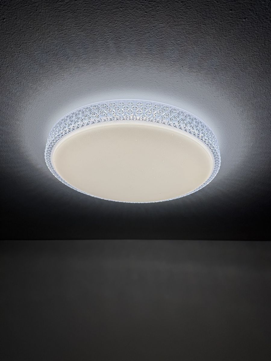 Kronleuchter & Deckenlampen: Deckenlampe  – Gebraucht aus Oberwil BL von Hariva