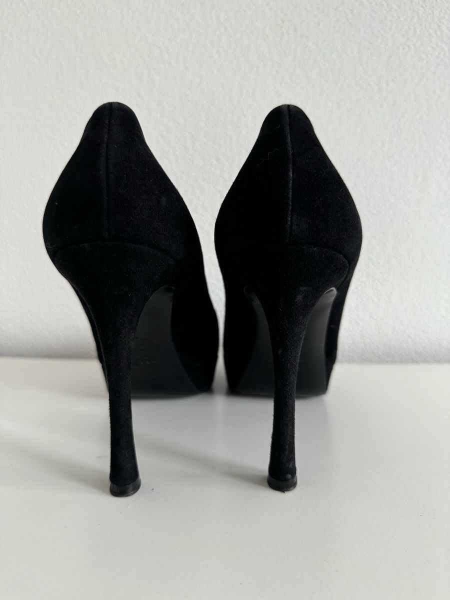 Saint Laurent Chaussures femmes: Yves Saint Laurent Pumps  – D'occasion à Benglen par Dormiglione 3
