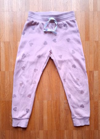🌿🌸 Süsse Trainerhose Gr. 110, gefüttert mit Glitzer-Herzen