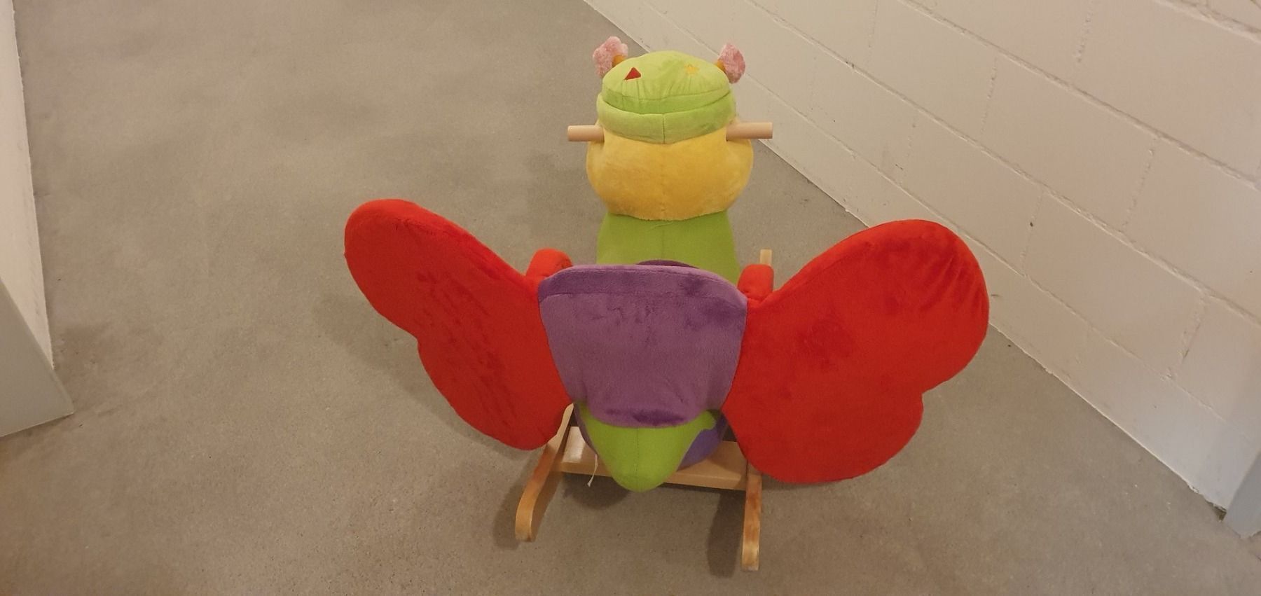 Sdraiette & Sdraiette a dondolo: Baby Schaukel Schmetterling – Usato da Mettmenstetten venduto da Julaska 2