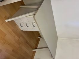 Schreibtisch, beige