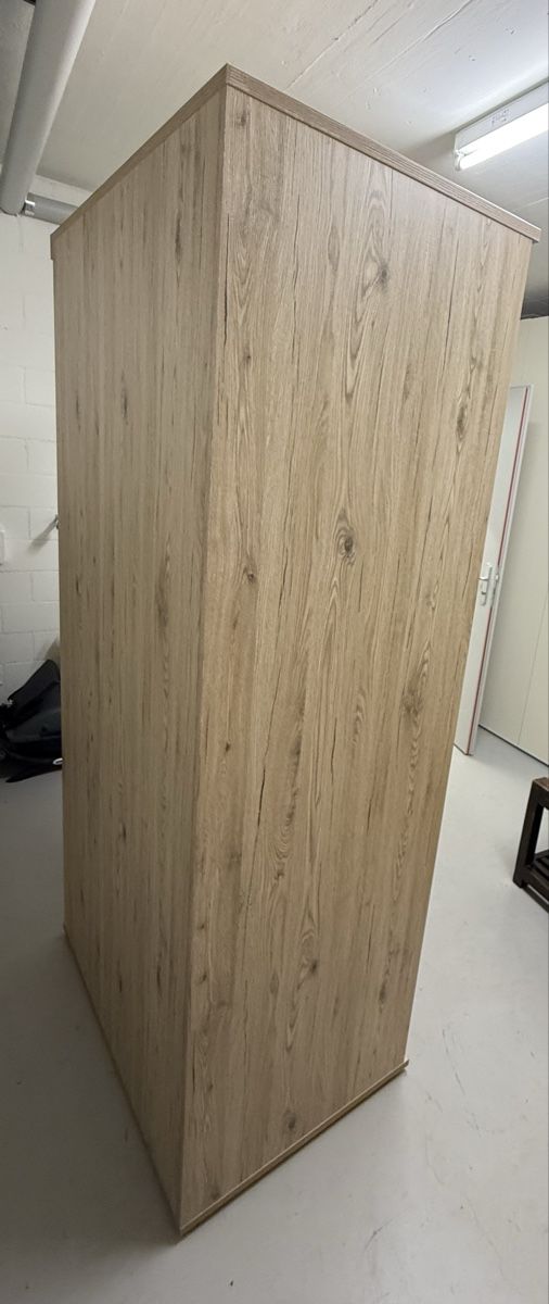 Guardaroba:  Garderobe aus Holz - Neuwertig – Usato da Wallisellen venduto da born2be 2