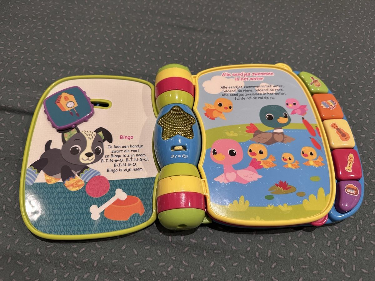 Vtech Giocattoli: VTech Nursery Rhymes Book - Dutch language – Nuovo (secondo la descrizione) da Bülach venduto da ViktoriiaMatus 1
