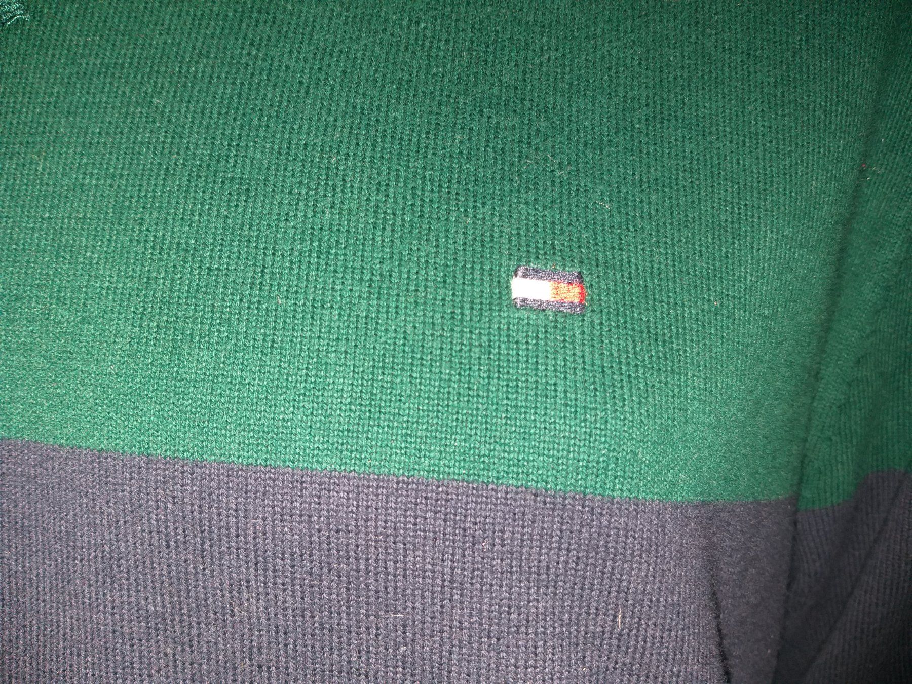 Tommy Hilfiger Maglioni & Felpe: Pullover TOMMY HILFIGER    Taille / Grosse XL – Usato da Cossonay-ville venduto da Super-Price-Quality 2