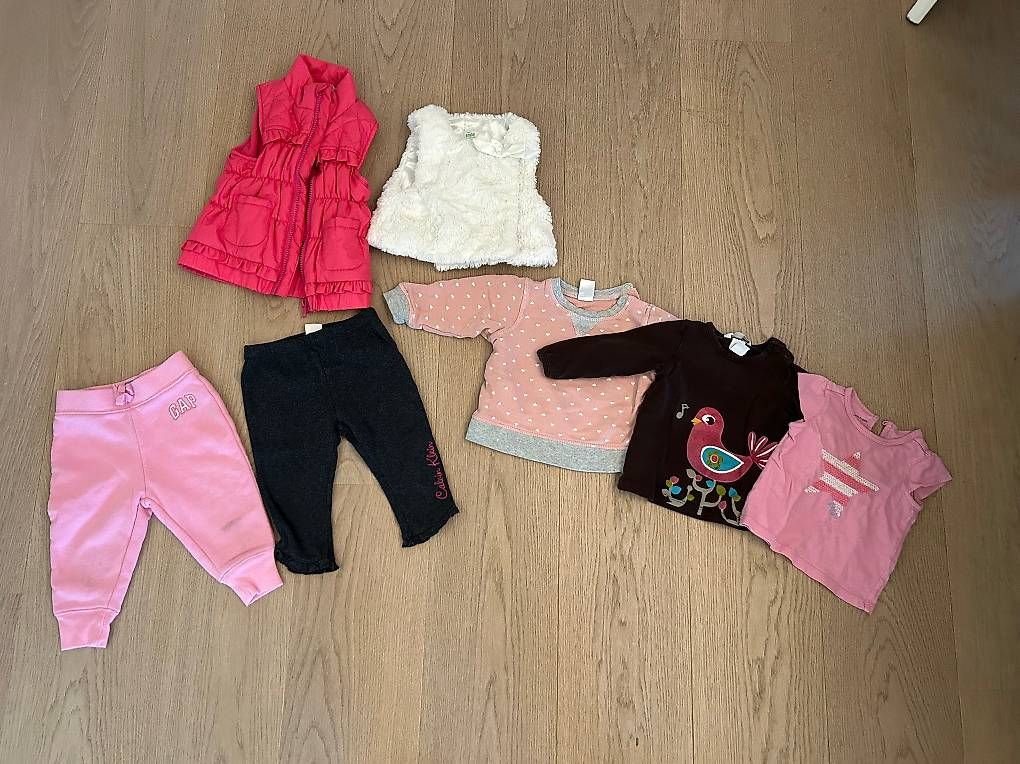 Lotti & Set di vestiti: Kleider Set Mädchen Gr. 74 – Usato da Glattpark(Opfikon) venduto da humanpro