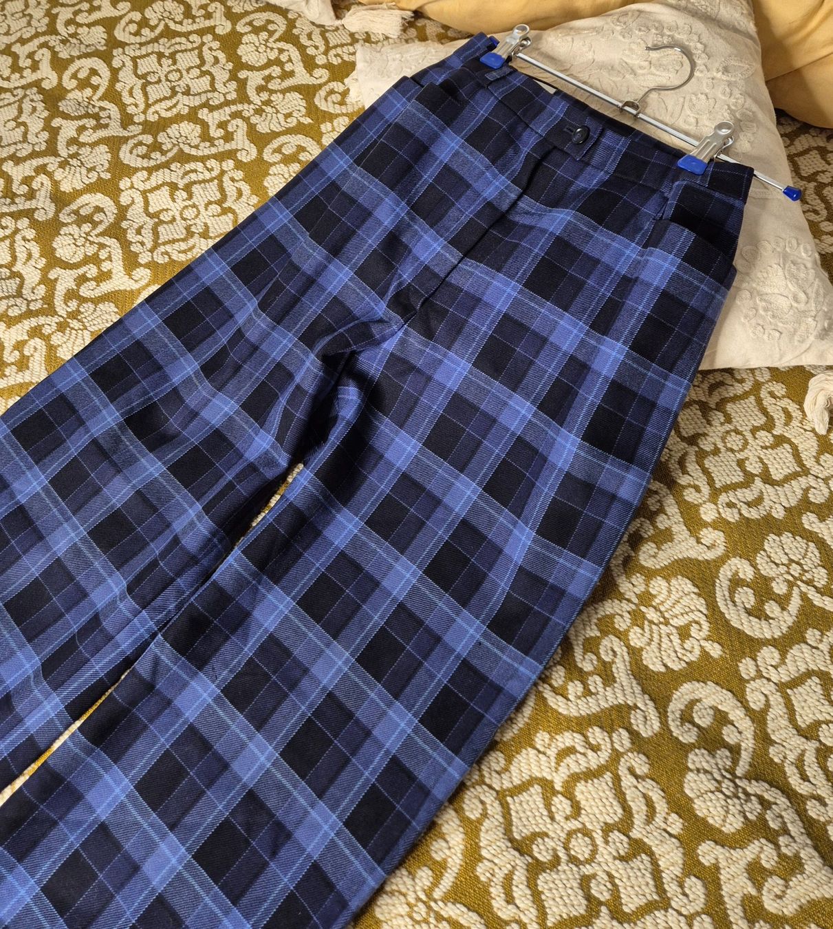 Basler Pantaloni: Wollhose von Basler – Usato da Leissigen venduto da ali_k9v8 2