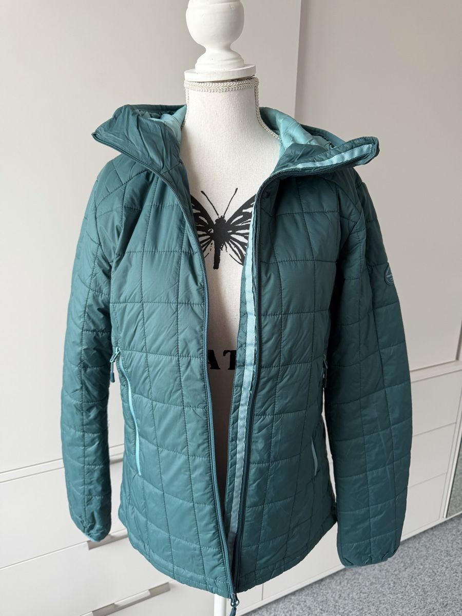 Trevolution Giacche: Leichte Steppjacke mit Kapuze, Grösse 36 – Usato da Wilen b. Wil venduto da Huibuh