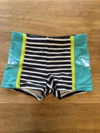Badeshorts Gr. 104