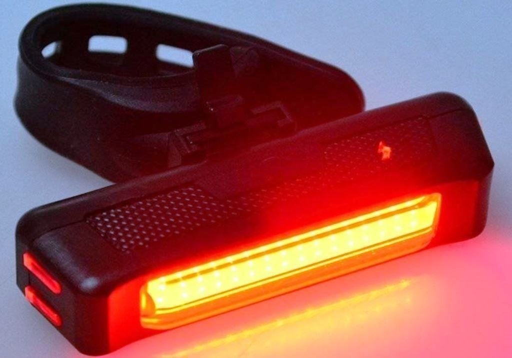 Ersatzteile: Fahrradlichter Set Front- + Rückleuchte mit Akku – Neu und originalverpackt aus St. Gallen von schnaeppchen-preise 5
