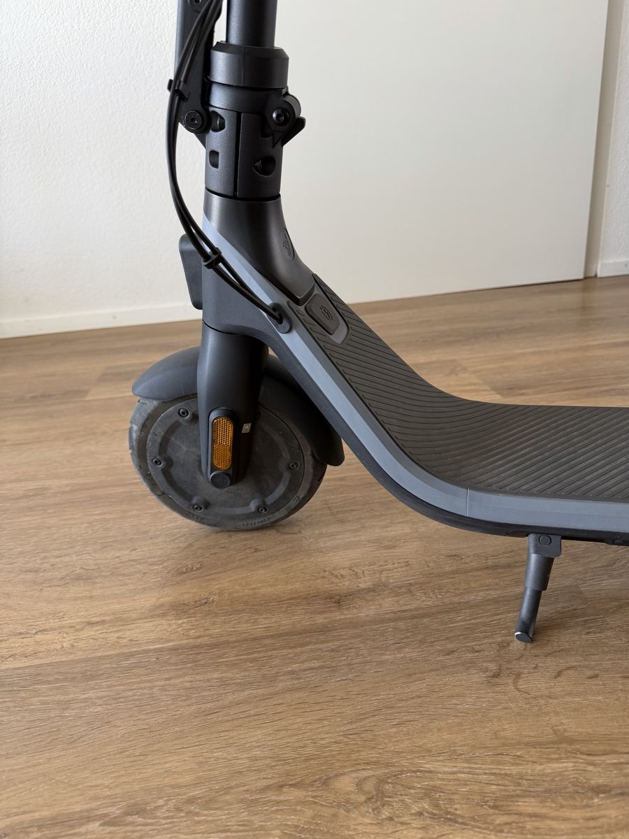 Segway Kickboard: Segway Ninebot E2 E-Scooter gepflegter Zustand – Gebraucht aus Bern von hei_njv9 5