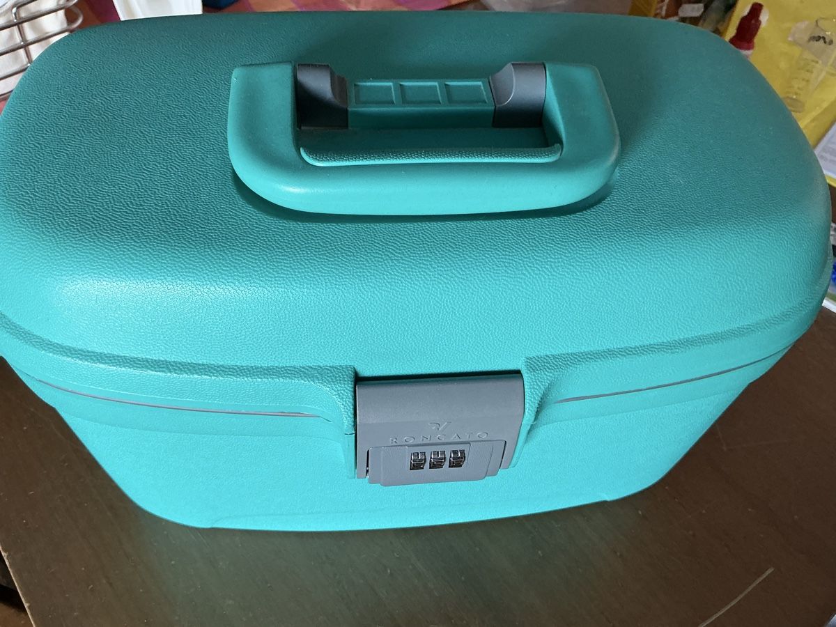 Valigie: Beauty-case Roncato Sphera – Usato da Paradiso venduto da Wildlime 3