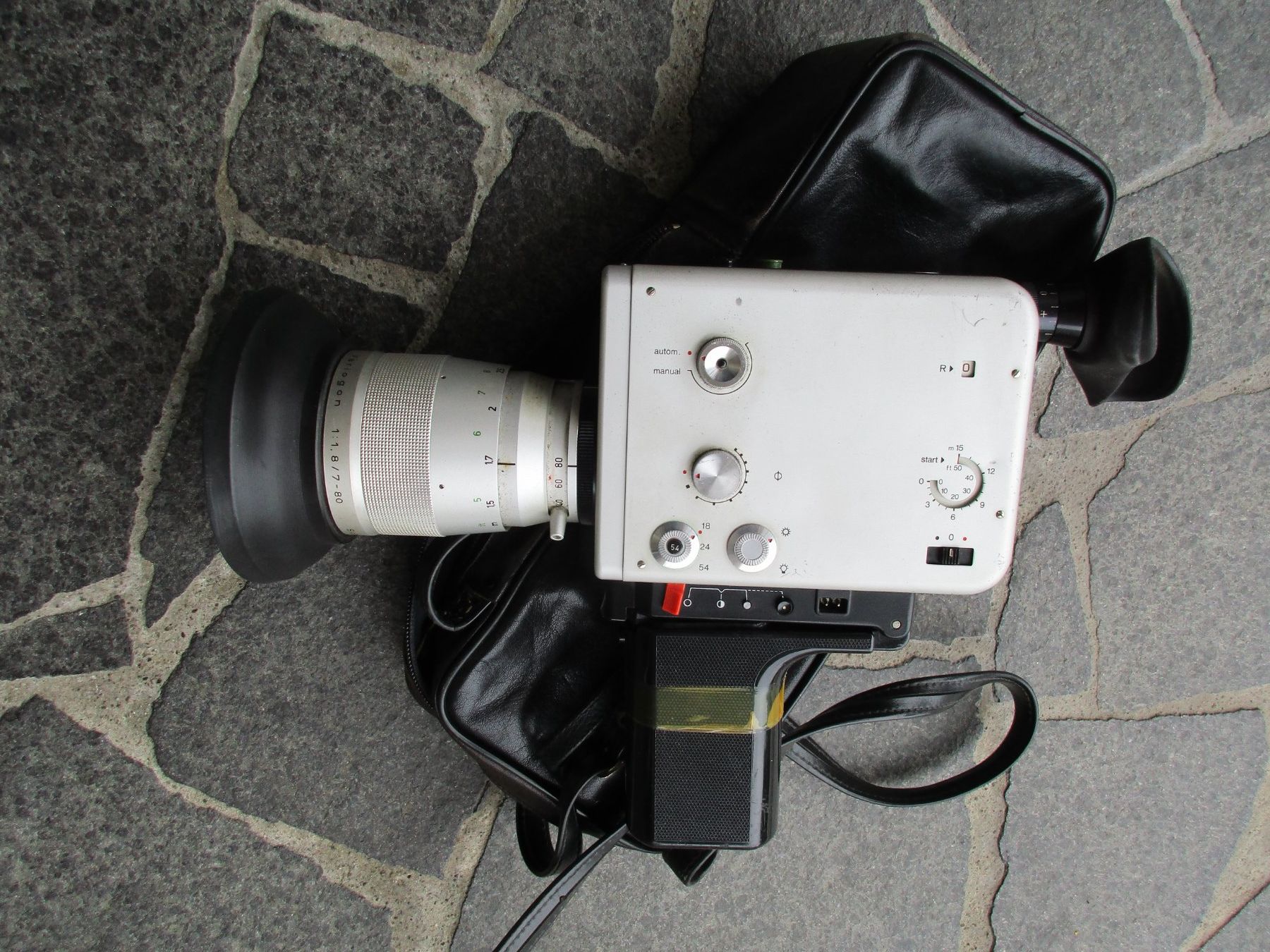 Fotocamera: 8 mm Filmkamera – Usato da Frick venduto da Schweinchen1965 1
