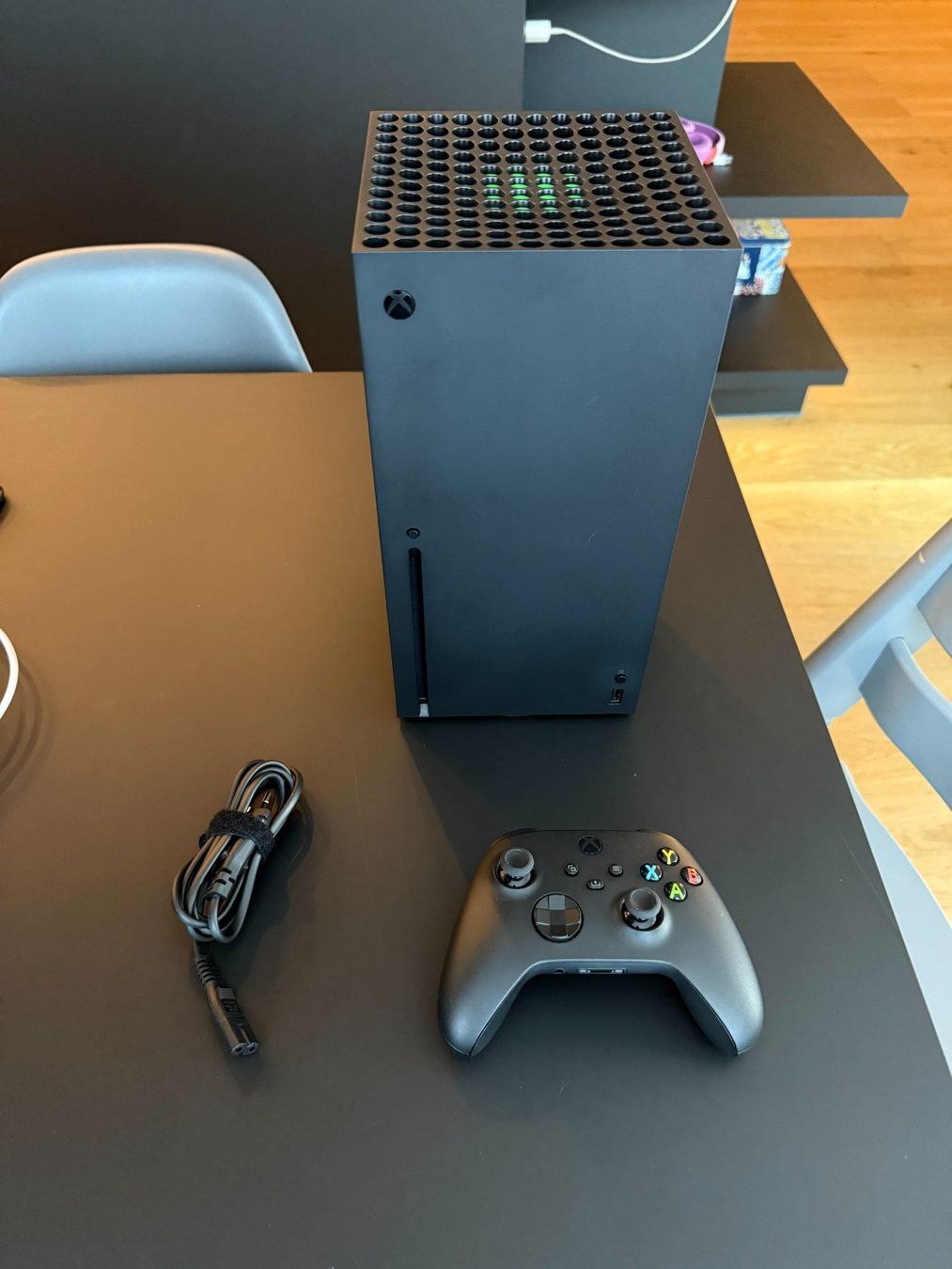 Microsoft Consoles: Xbox Series X Disc + 1 Controller – D'occasion à Jonen par giuco