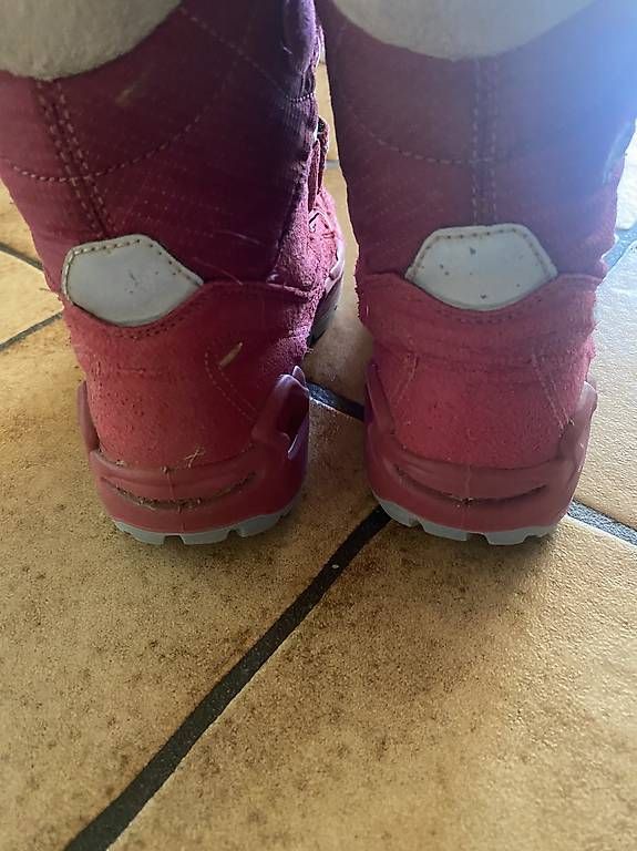 Scarpe per ragazzi: LOWA Winterstiefel 33 – Usato da Därstetten venduto da yas_pb5r 1