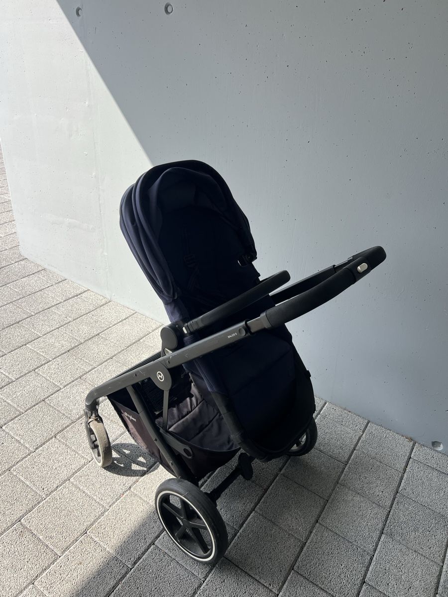 Cybex Carrozzine: Cybex Kinderwagen mit Zubehör  – Usato da Würenlos venduto da Storzi01 2