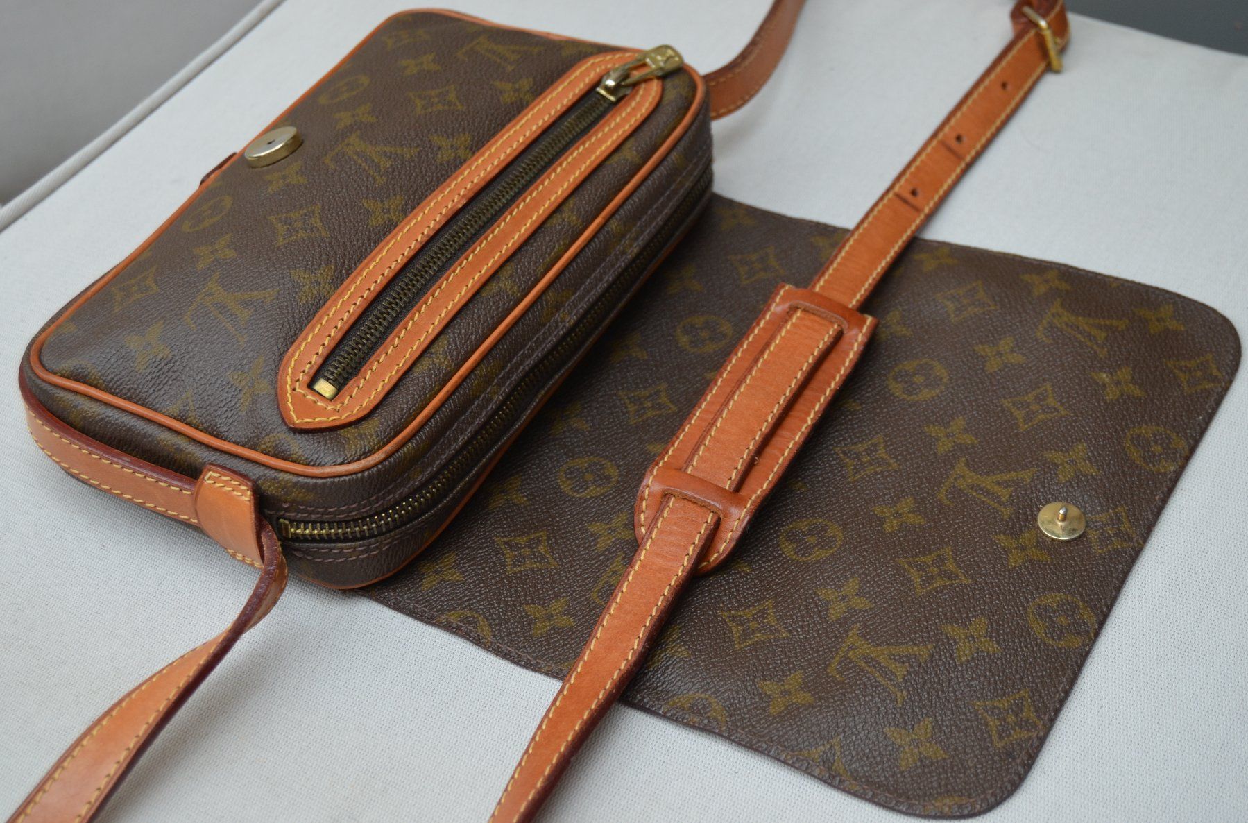 Louis Vuitton Taschen: Louis Vuitton Saint Germain Tasche / sac – Gebraucht aus Collonges von Auganien 7
