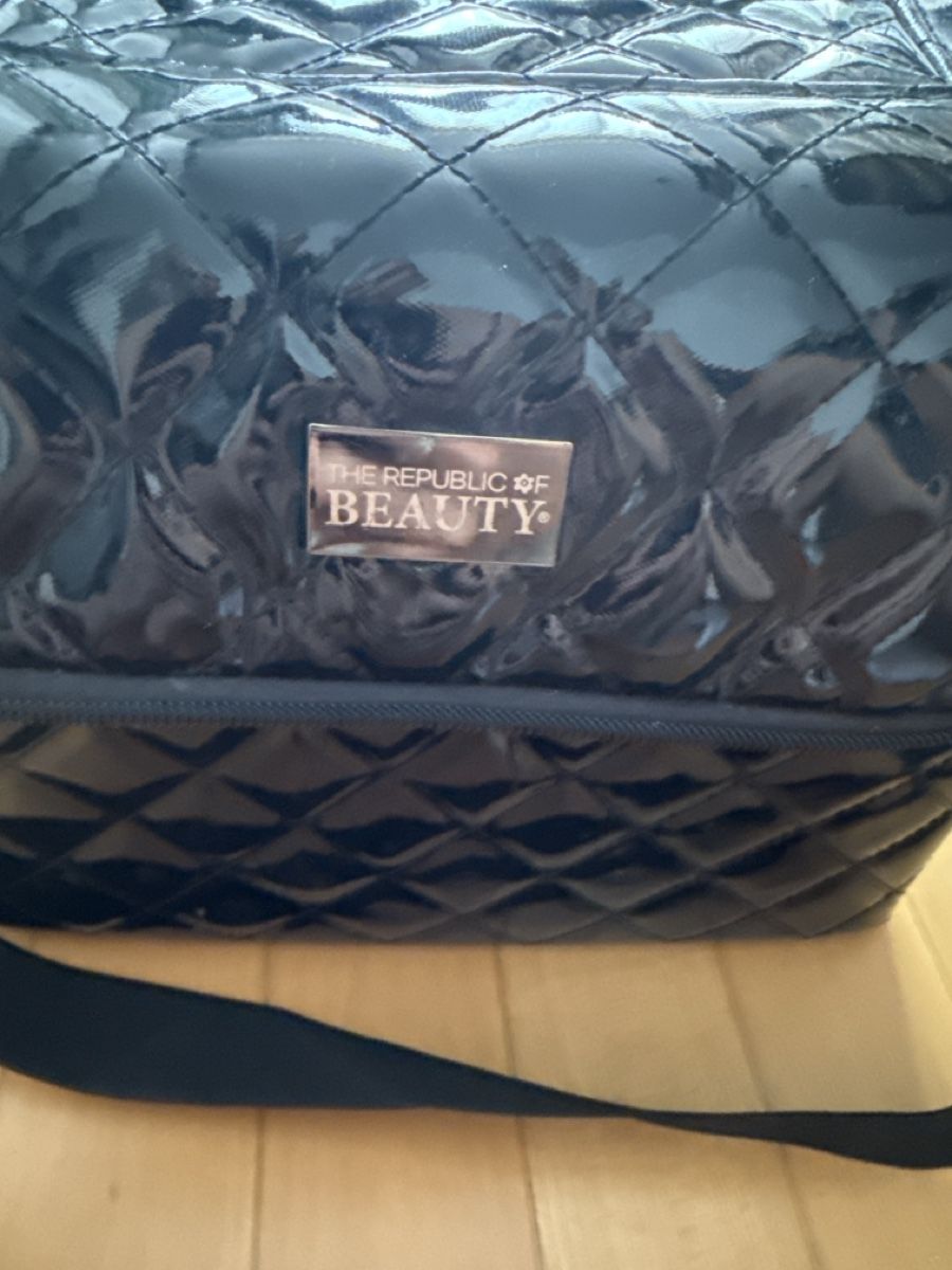 Valises de voyage: Make-up Koffer  – D'occasion à Winkel par Olirickli05 2