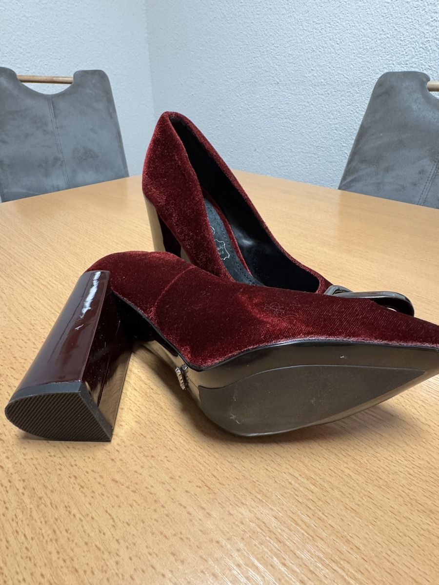 Scarpe da donna: Pumps Grösse 38 – Usato da Küsnacht ZH venduto da IrischkaB 1