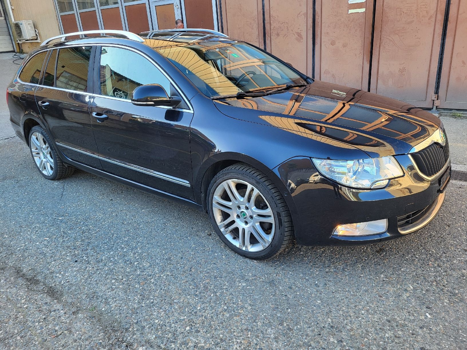 Skoda Automobili: Skoda SuperB 1.8 – Difettoso da Niederdorf venduto da Snoggels 3