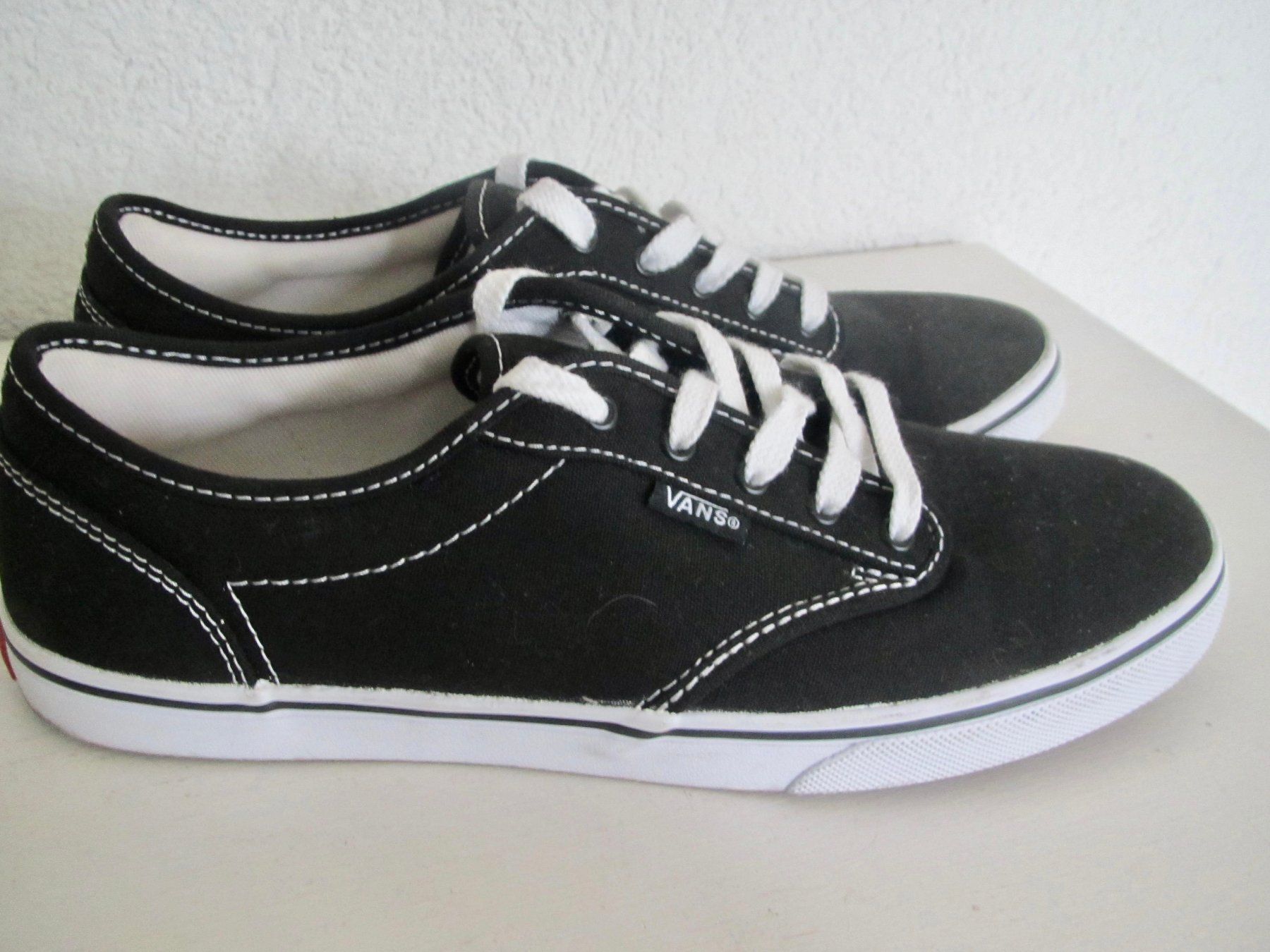 Vans Chaussures hommes: SNEAKER VANS 38,5 – D'occasion à Murten par Selliot
