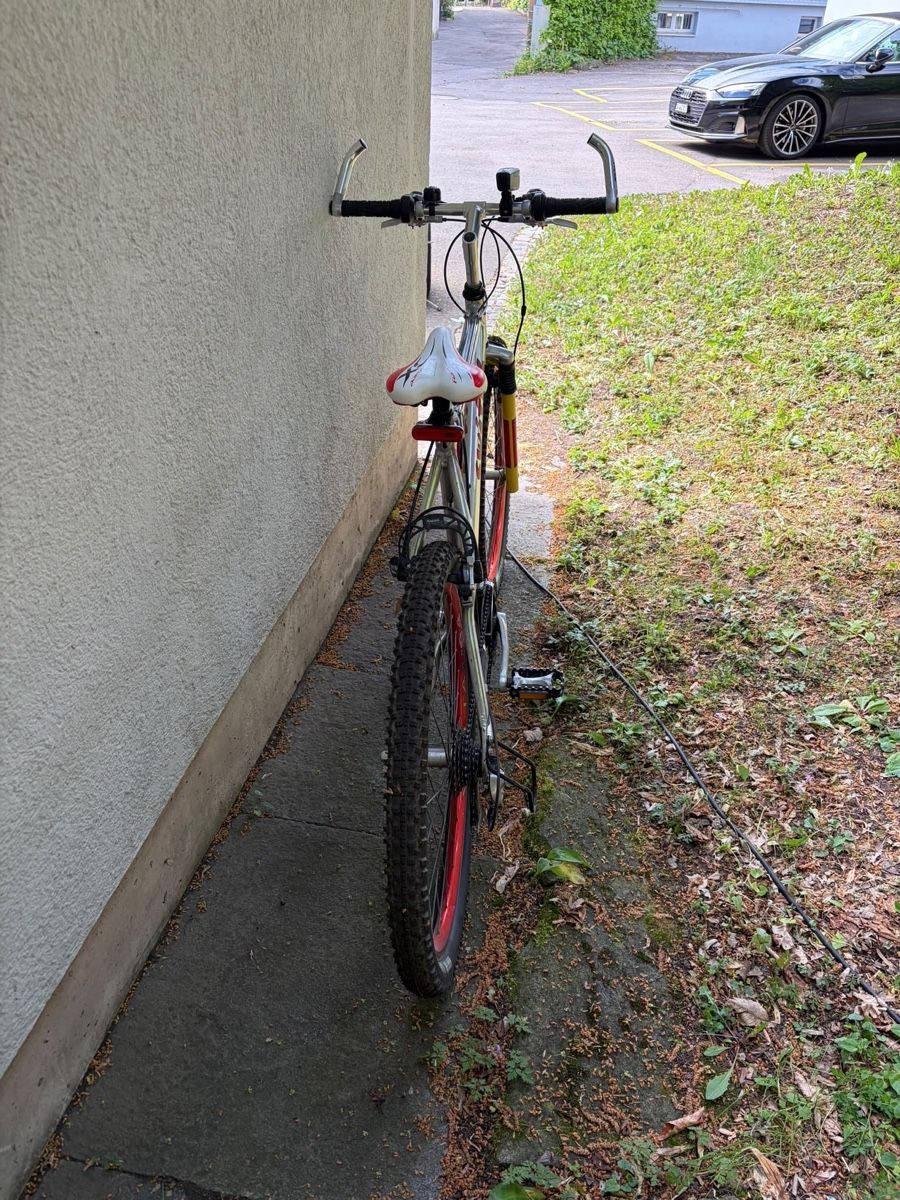 Biciclette: 26 Zoll Velo  – Usato da Oberuzwil venduto da jan_7fsn 2