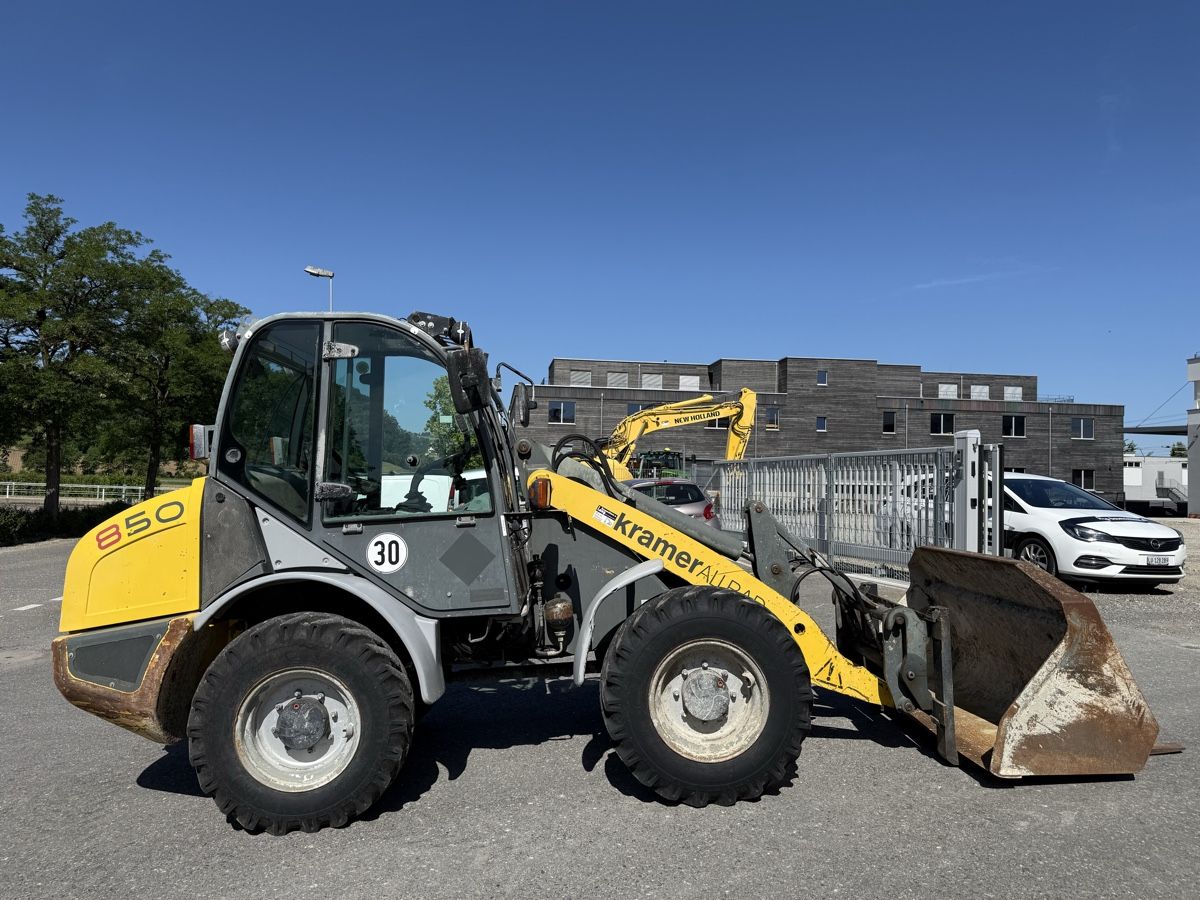 Kramer Caricatori: Radlader Hoflader Kramer 850 / 5085 – Usato da Sempach Station venduto da Gosler86 2