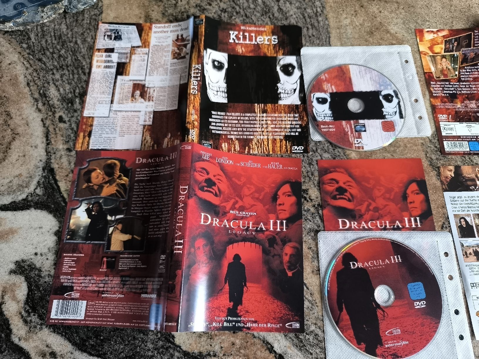 Tutti i DVDs: Horror DVD Sammlung: Vampire, 13 Geister Dracula 3,Killers – Usato da Oberwil b. Zug venduto da Gto469 1