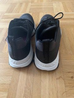 UYN Scarpe da uomo: uyn Schuhe Gr. 41, NEU! – Nuovo (secondo la descrizione) da Walenstadt venduto da ricamul 8
