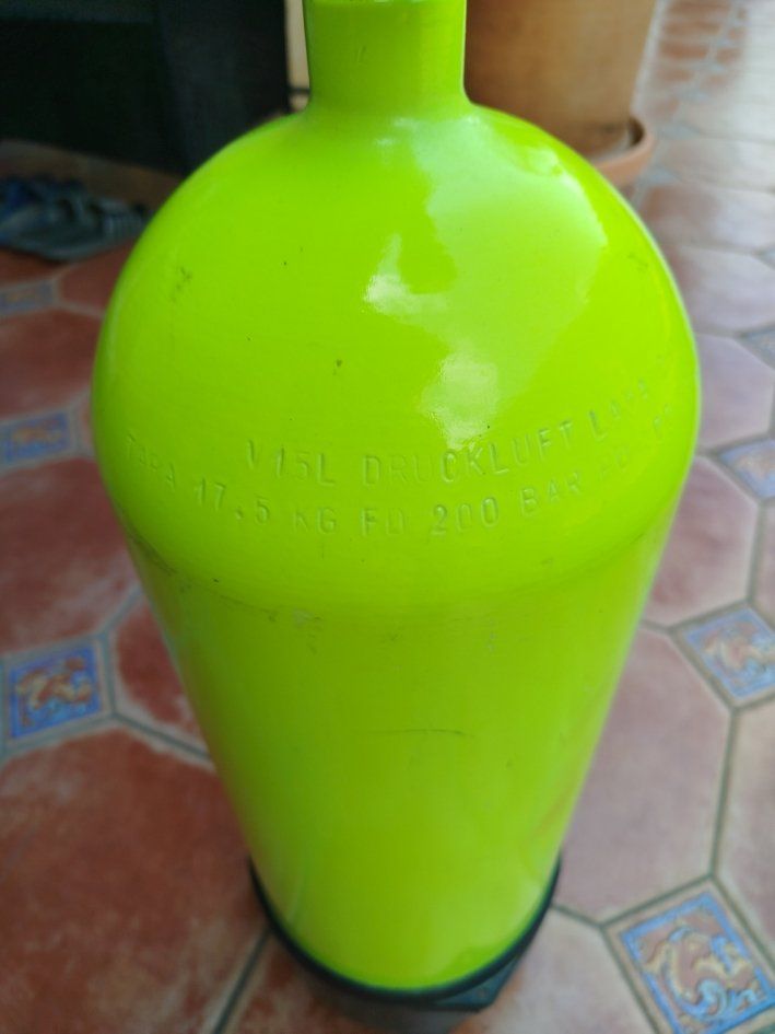 Bombole da sub: 15 Liter Tauchflasche – Usato da Bonaduz venduto da Mikebond 1