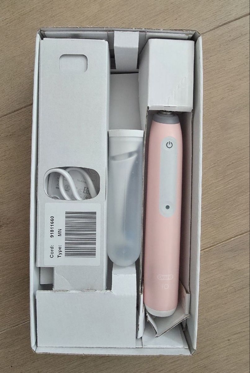 Oral B Cura dei denti: Oral B iOS 3 NEU – Nuovo e nell'imballaggio originale da Uerikon venduto da ZurichCity01 1