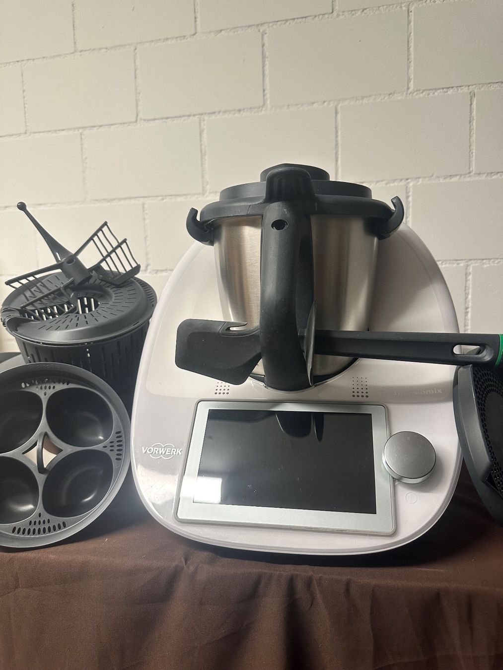 Thermomix Elettrodomestici da cucina: Thermomix TM6 - Komplettset + Eier Pochierer – Usato da Schiers venduto da mur_df5q 3