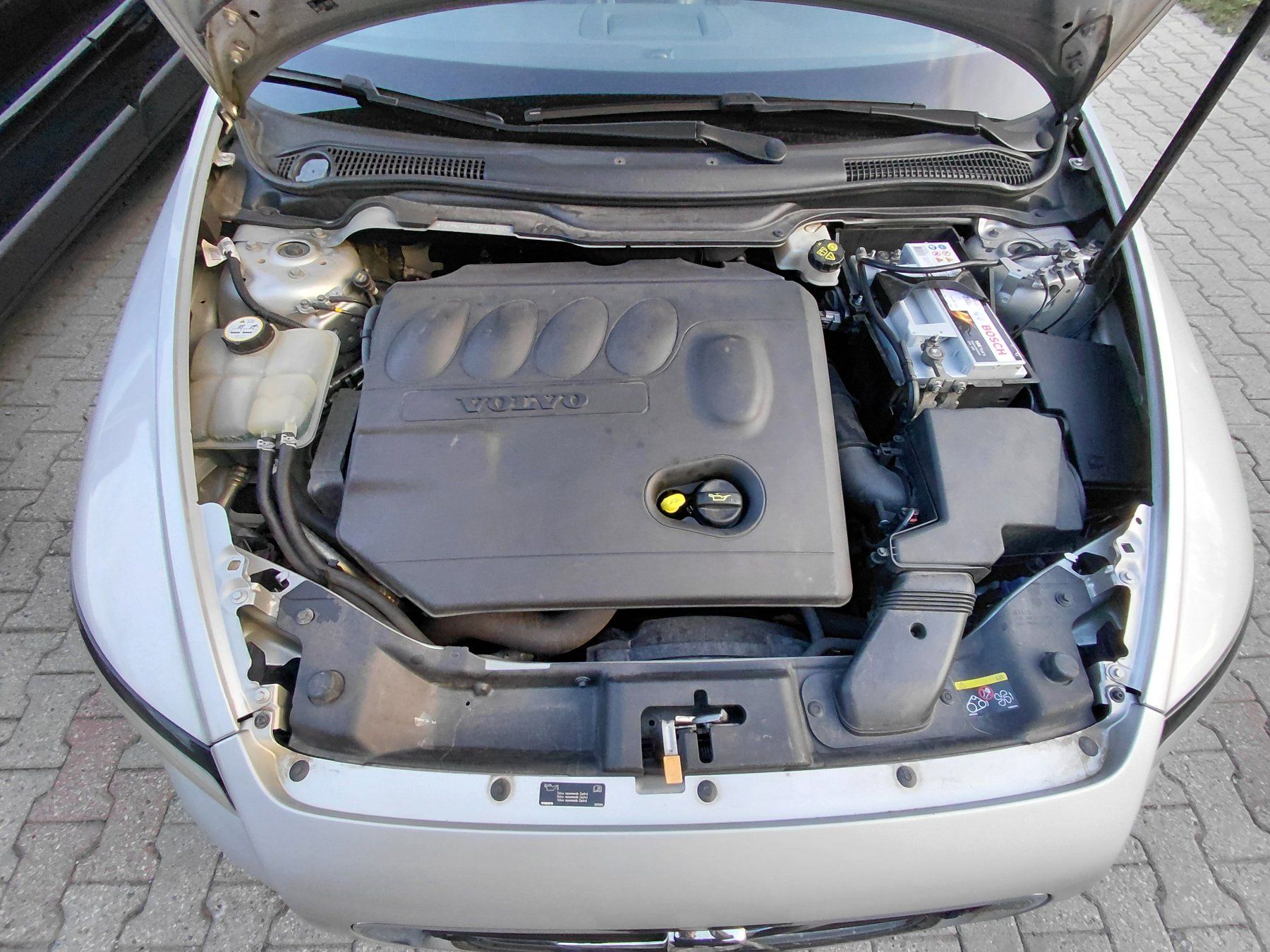 Volvo Automobili: Zu verkaufen Volvo  V50 D2 – Usato da Glis venduto da mik_sgj2 8