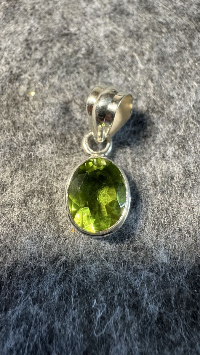 Ciondoli: Anhänger Silber mit Peridot – Nuovo (secondo la descrizione) da Winterthur venduto da ellemi 2