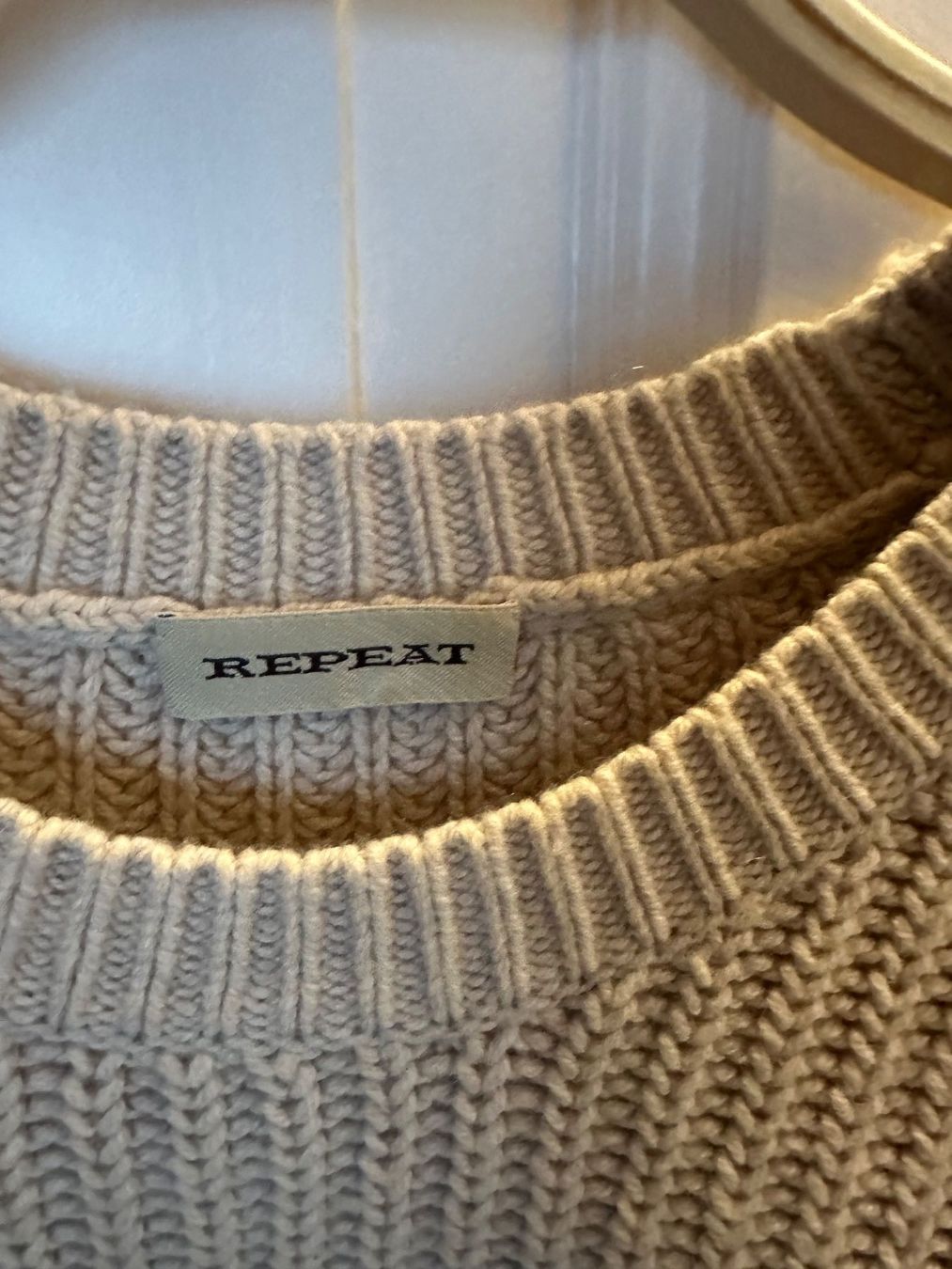 Repeat Pulls & Sweat-shirts: REPEAT Boxy Kachmirpullover, Gr.36 – D'occasion à Castagnola par petrkars11 2