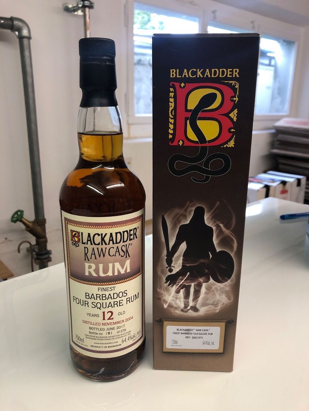 Bevande alcoliche: Rum Blackadder Foursquare 2004 – Nuovo e nell'imballaggio originale da Herisau venduto da Flitzi1