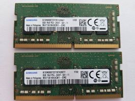 Zwei Samsung 8GB DDR4-2400  RAM-Module
