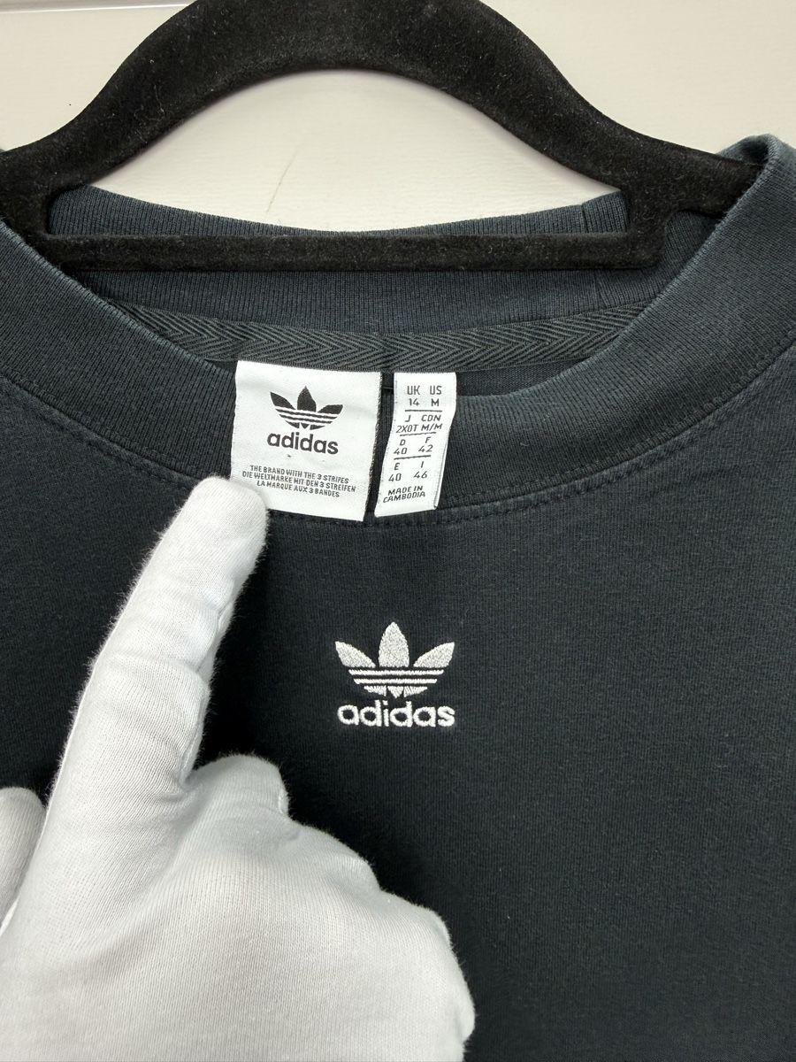 Adidas Vestiti: Adidas Original dress – Usato da Lausanne venduto da Unehistoiredesapes 1
