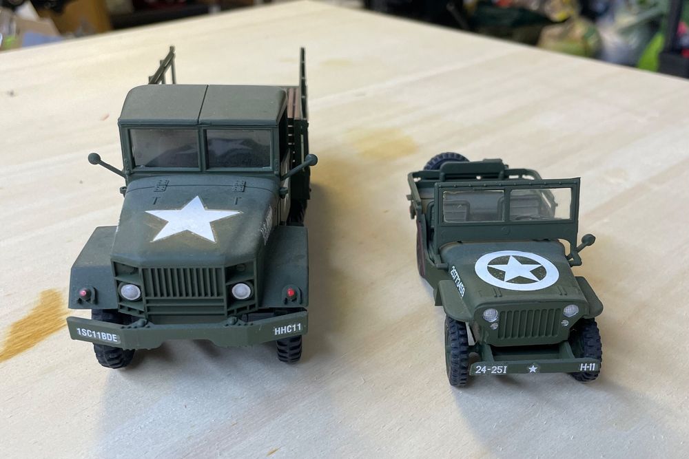 Jeep & M34 Tactical Truck M 1:35 | Kaufen auf Ricardo