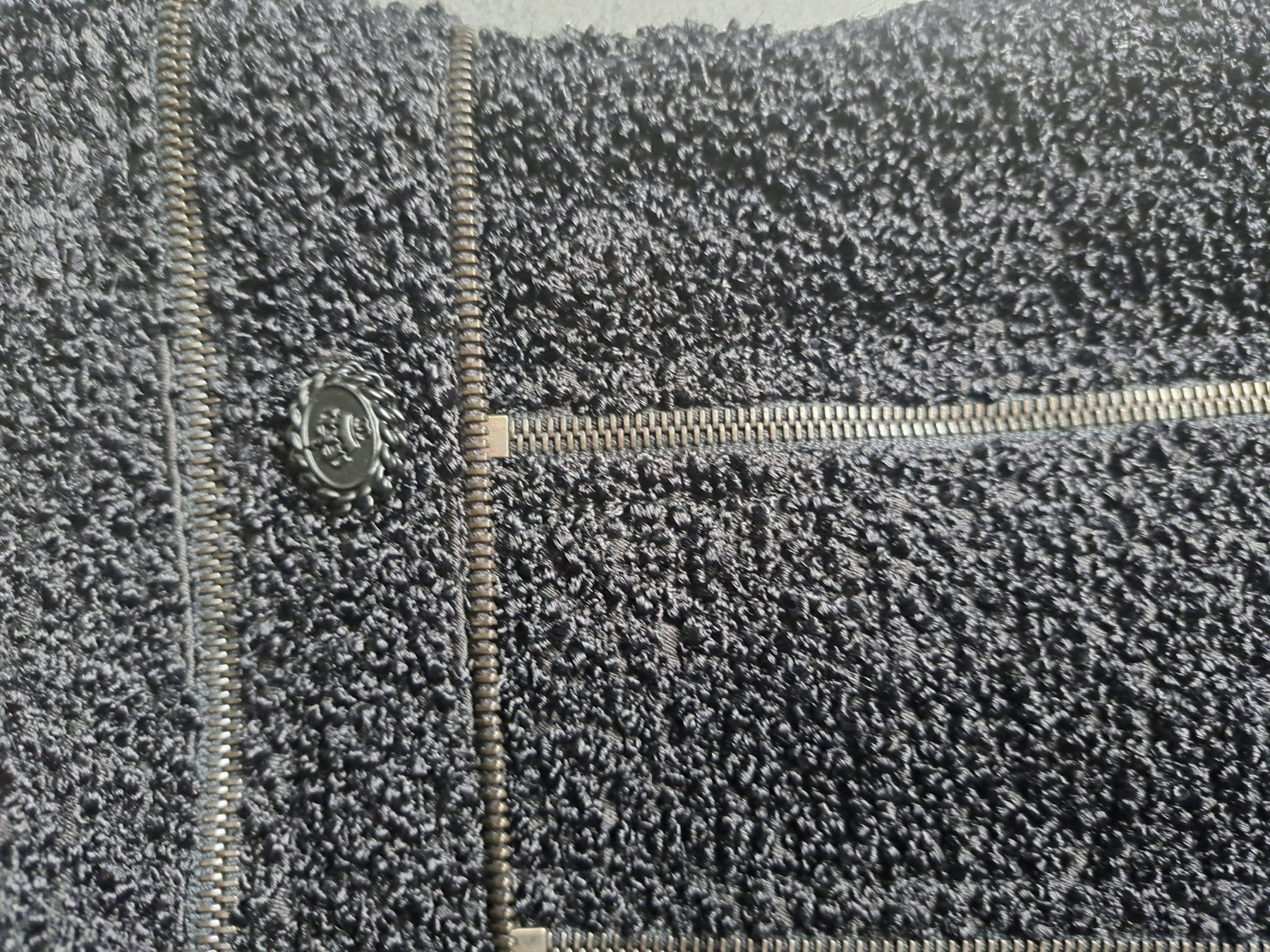 Chanel Gonne: CHANEL Rock schwarz 36 – Usato da Uster venduto da 1Giuseppe 1
