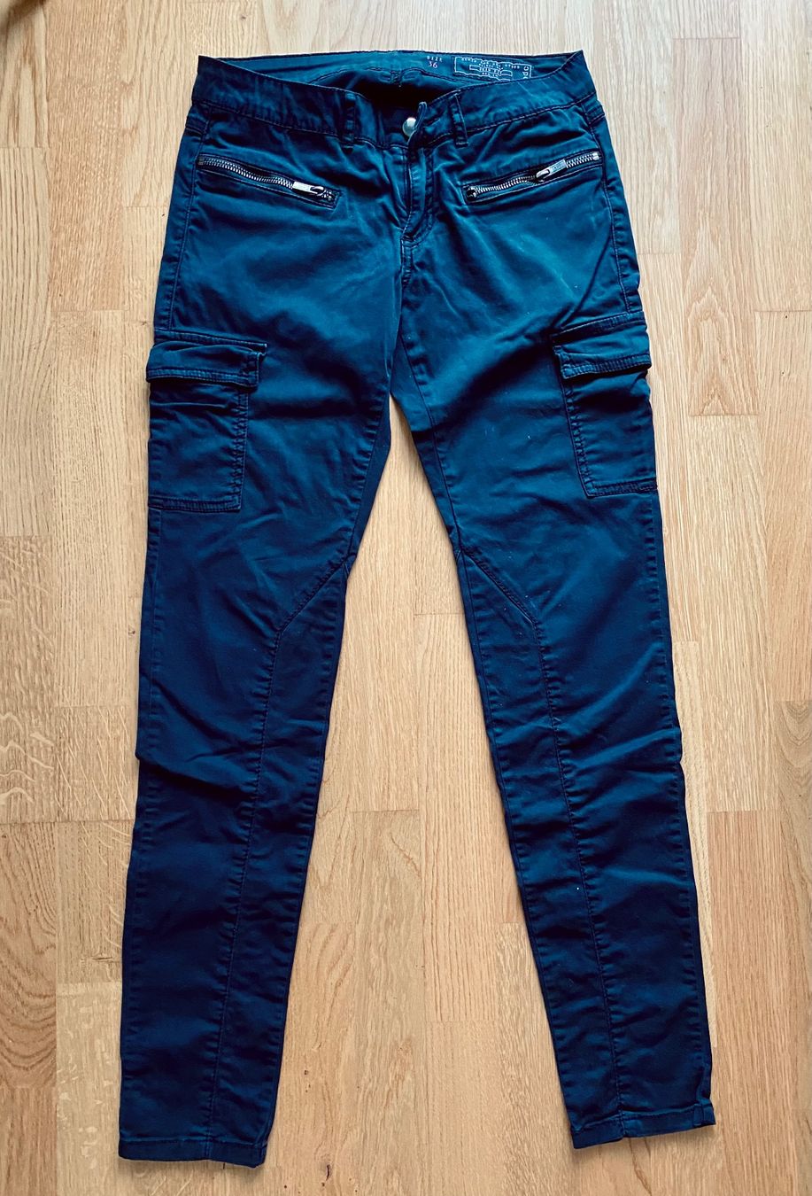 Esprit Pantaloni: Cargohose EDC by Espirite – Usato da Zollikofen venduto da AureusManus