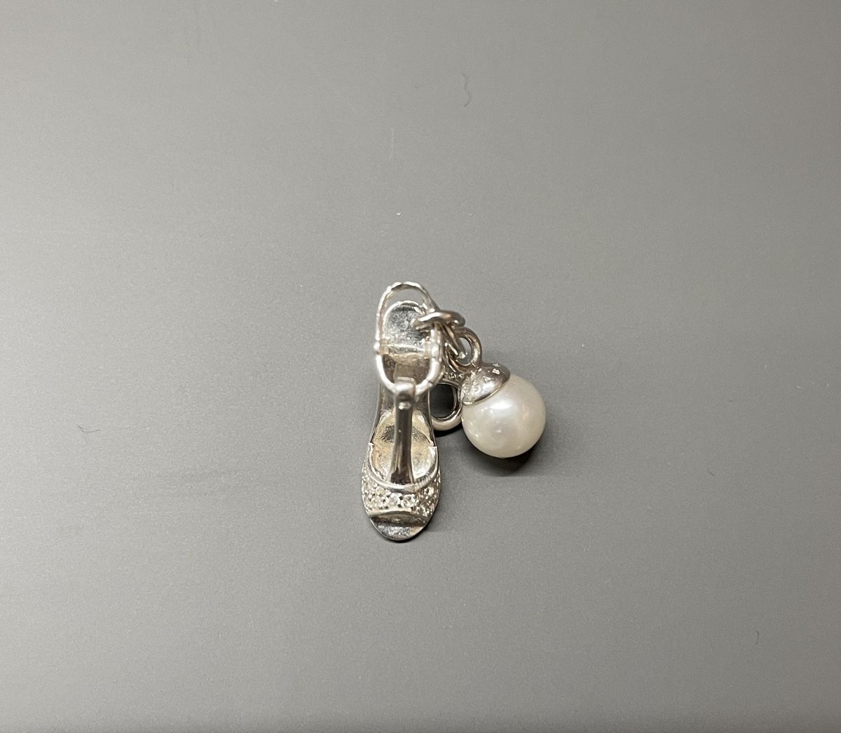 Thomas Sabo Pendentifs: Thomas Sabo Charm High Heel mit Perle – Neuf (Voir description) à Olten par lau_rtx9 1