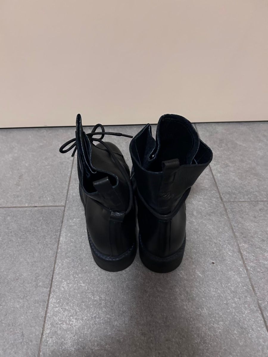 Scarpe da donna: Anfibio il Laccio – Nuovo (secondo la descrizione) da Castel San Pietro venduto da sof_5f2g 3