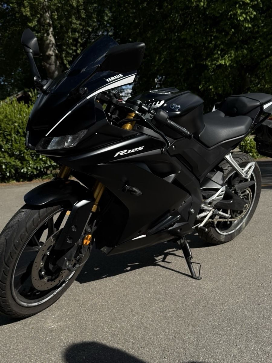 Yamaha Strada: Yamaha YZF-R 125 – Usato da Winterthur venduto da eli_djq9