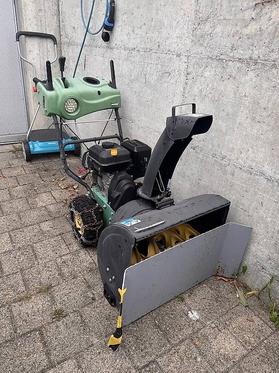 Tutte le macchine: Schneefräse mit Schild – Usato da Beromünster venduto da michbox
