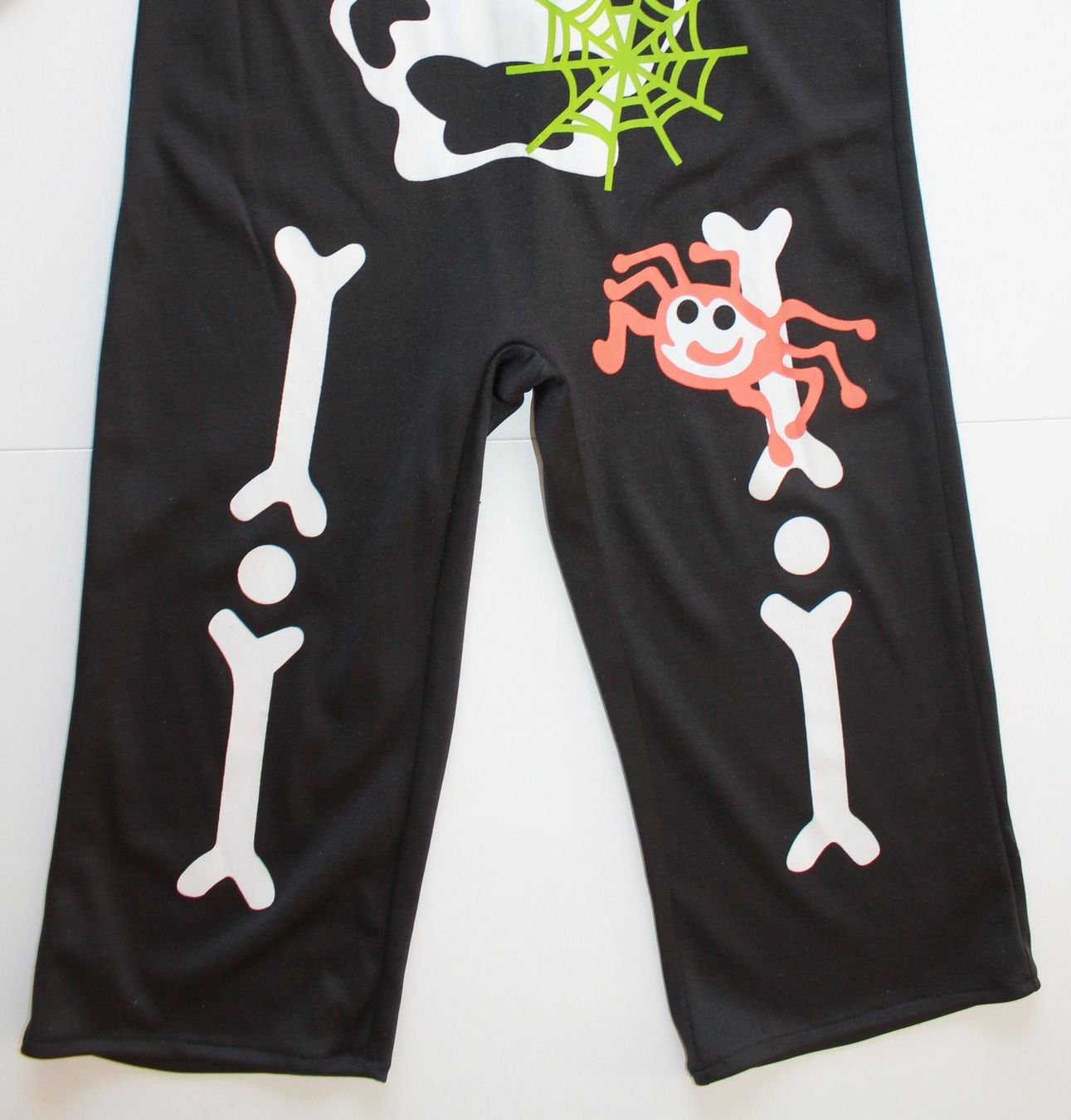 Costumi: Costume squelette / Skelett t. 98 – Usato da Peseux venduto da CoolShoping 4