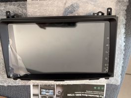 Autoradio Mercedes-Benz B200 C7286 neu schwarz